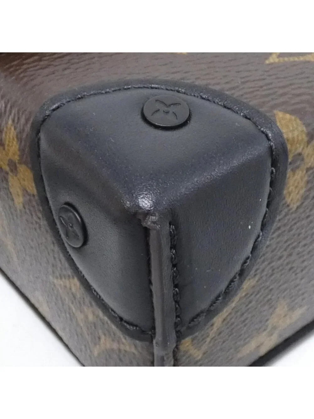Louis Vuitton this authentic